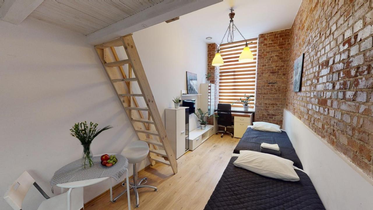 Studio Lofty Komuny Paryskiej 62 Вроцлав Екстер'єр фото